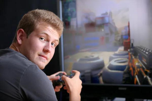 How Fortnite Cheat Helps Improve Game Control