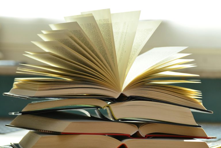 Exam Preparation Guide for AGNP Certification Intensive Review PLUS 1200 Practice Questions with Detailed Rationales 5th Edition